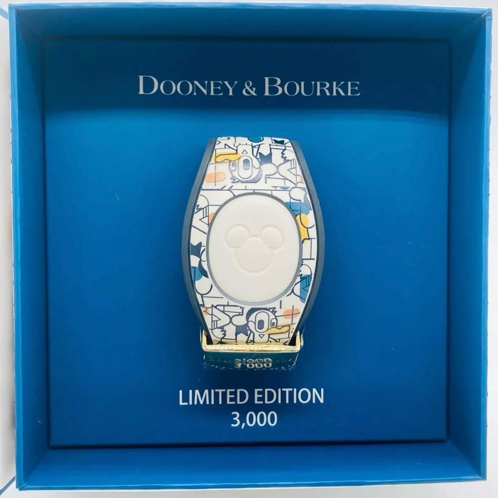 Dooney and Burke, limited edition, Donald Duck Magic band